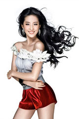 幻灯图集：刘亦菲杂志写真 秀窈窕身材长发飞舞