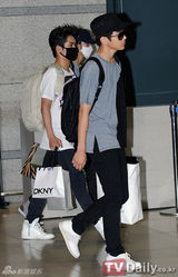 组图：CNBLUE与BESAT等结束香港公演返韩