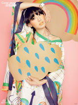 组图：白百何萝莉童趣写真 幸福阳光逆生长