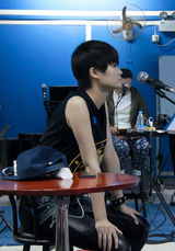 组图：李宇春全力备战WhyMe 演唱会将首唱新歌