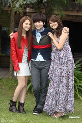 组图：昆凌首次跨足电视剧演出 曾之乔扮男装亮相