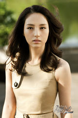 组图：《高手如林》“富家女”董璇清新写真