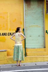 组图：逢泽丽奈夏日写真比基尼秀身材