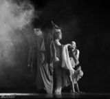 组图：《警幻绝》用舞蹈演绎别样红楼情感