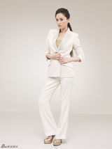 组图：陈乔恩优雅大片婀娜多姿