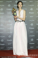 组图：桂纶镁凭《男朋友女朋友》获金马影后