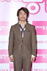 高清组图：朴有天金素贤等亮相李诗英新片试映