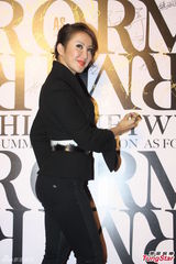 组图：张艾嘉关颖等亮相 李玟爆乳显曲线