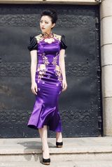 组图：黄小蕾旗袍写真曝光 冷艳不失诱惑