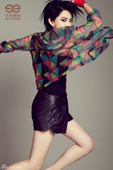 组图：刘忻最新宣传照风格再突破 演绎运动范儿