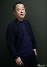 组图：贾樟柯携《天注定》亮相 拍写真随性自然
