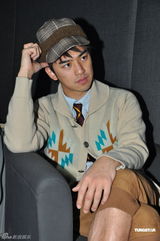 组图：陈柏霖帅气受访 《观音山》影射复杂青春