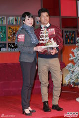 组图：郭富城拒提旧爱熊黛林 寄情工作