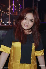 组图：徐佳莹香港音乐会举行 欣赏郑伊健