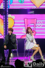 组图:金宇彬告别MCD 泰妍钟铉对唱GirlsDay夺冠