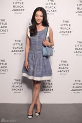 组图：拉格斐开摄影展 章子怡周迅等亮相