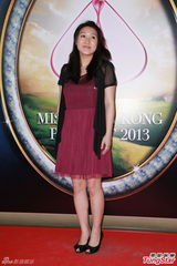 组图：港姐举行第一轮面试 候选佳丽水平参差