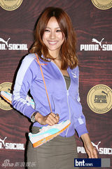 组图：韩星李孝利张赫等出席服饰品牌庆祝晚会