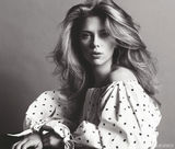 高清组图：斯嘉丽-约翰逊杂志写真 展性感风情