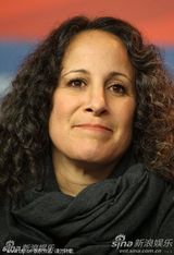 高清组图：《唱你的歌》亮相 艺术家贝拉方提现身