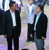 组图：李小鹏《天天向上》录退役晚会 李宁等助阵