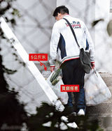 组图：郭晶晶搬出霍家豪宅 宝宝近照曝光