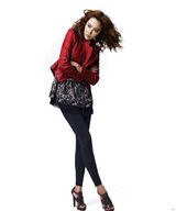 高清组图：金雅中秋装写真野性干练 秀高挑身材