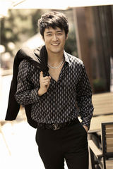 组图：尚于博时尚写真 阳光帅气星范儿足