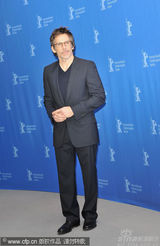 幻灯图集：《格林伯格》记者会 本-斯蒂勒亮相