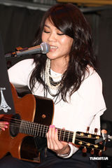 幻灯：蔡健雅生日与歌迷同乐 生日愿望开巡回个唱