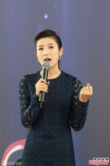 组图：孙悦忆北漂全是眼泪 鼓励新人多参加选秀