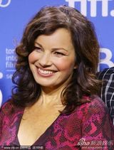 组图：动画《精灵旅社》发布会 赛琳娜变身御姐