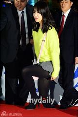 组图：李宝英郑柔美等助阵李钟硕新片VIP试映