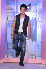 组图：任贤齐新片中年出柜 范晓萱不排斥三人行