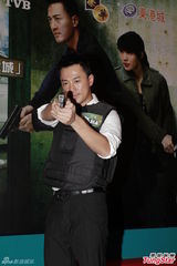组图：林峰约会吴千语不避讳 官恩娜否认遭无线冷冻