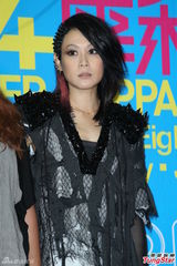 组图：五月天携手蔡依林开唱 刘若英变刘娜娜