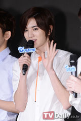 组图：韩团INFINITE暌违10个月携新专辑回归