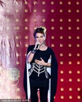 组图：杨钰莹首登央视舞台 与李玟李玉刚同台献唱