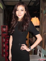 组图：Angelababy生日愿男友黄晓明早康复