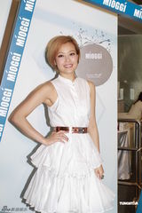 组图：容祖儿在英个唱逢王子大婚 想办世纪婚礼