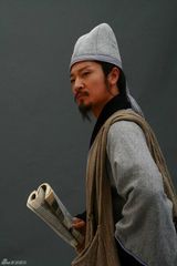 高清组图：新《水浒》定妆 孙二娘扈三娘如带刺玫瑰