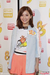 组图：谭咏麟新歌获赞 阿Sa(蔡卓妍)事前不知阿娇(钟欣桐)改名