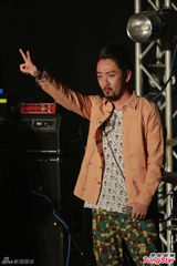 组图：日本组合ORANGE RANGE香港开唱秀粤语