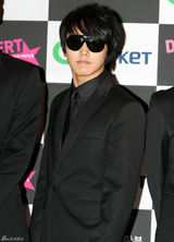 高清图：SJ少女时代等当红歌手齐聚韩国梦想演唱会