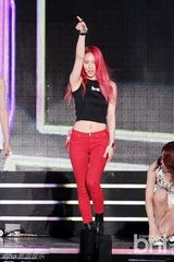 组图：EXO、f(x)等献唱大韩民国庆典演唱会