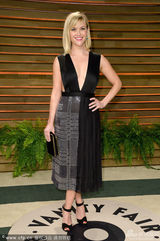 组图：奥斯卡晚宴养眼 可儿秀半球龙女大露背