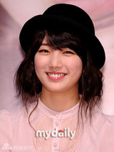 组图：韩佳人严泰雄等出席新片《建筑学概论》首映