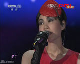 组图：王菲携手陈奕迅亮相演唱《因为爱情》