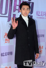 组图：《官能的法则》VIP试映会 众星云集捧场