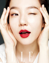 高清组图：韩星林秀晶低胸红裙性感明媚